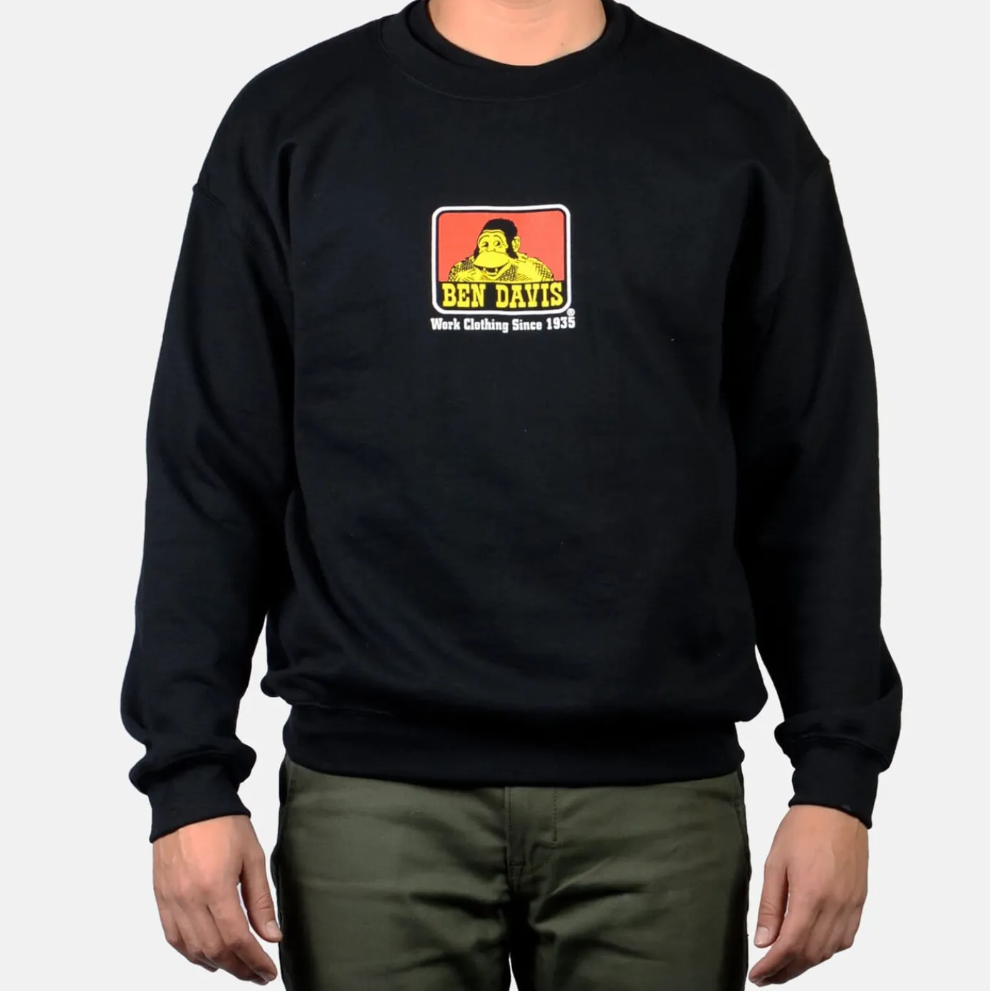 Crew Neck Sweatshirt - Black